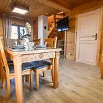 Dağ evi Gorski Zakatek Z Jacuzzi
